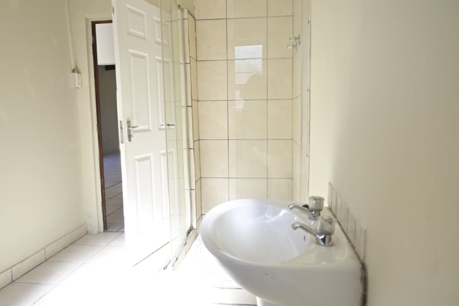 3 Bedroom Property for Sale in Summerpride Eastern Cape